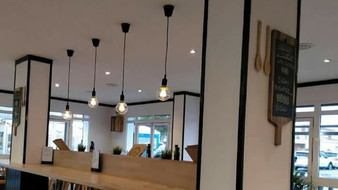 Vapu Bar, bares y pubs en Moguer